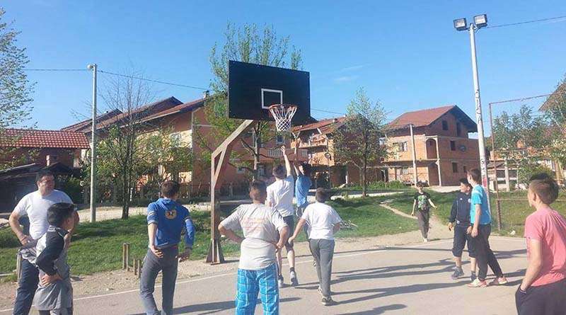 Омладини Новог Насеља дониране кошаркашке табле