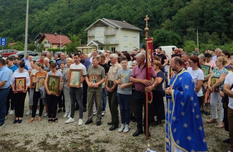 Служен парастос српским борцима из Ободника