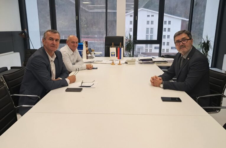 Сакан и Пиличић разговарали о положају Хрвата у Котор Варошу