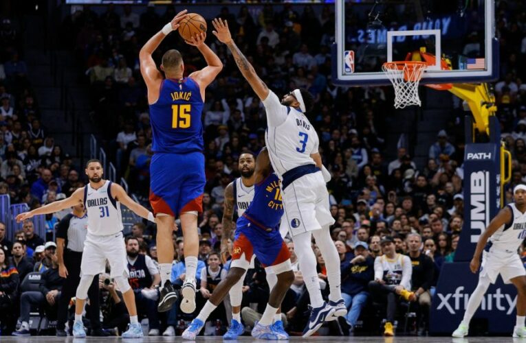 Трипл-дабл Јокића у поразу Денвера