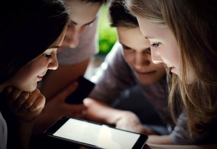 Млађи од 16 од данас без друштвених мрежа у Аустралији